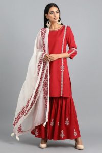 red-round-neck-solid-kurta-set